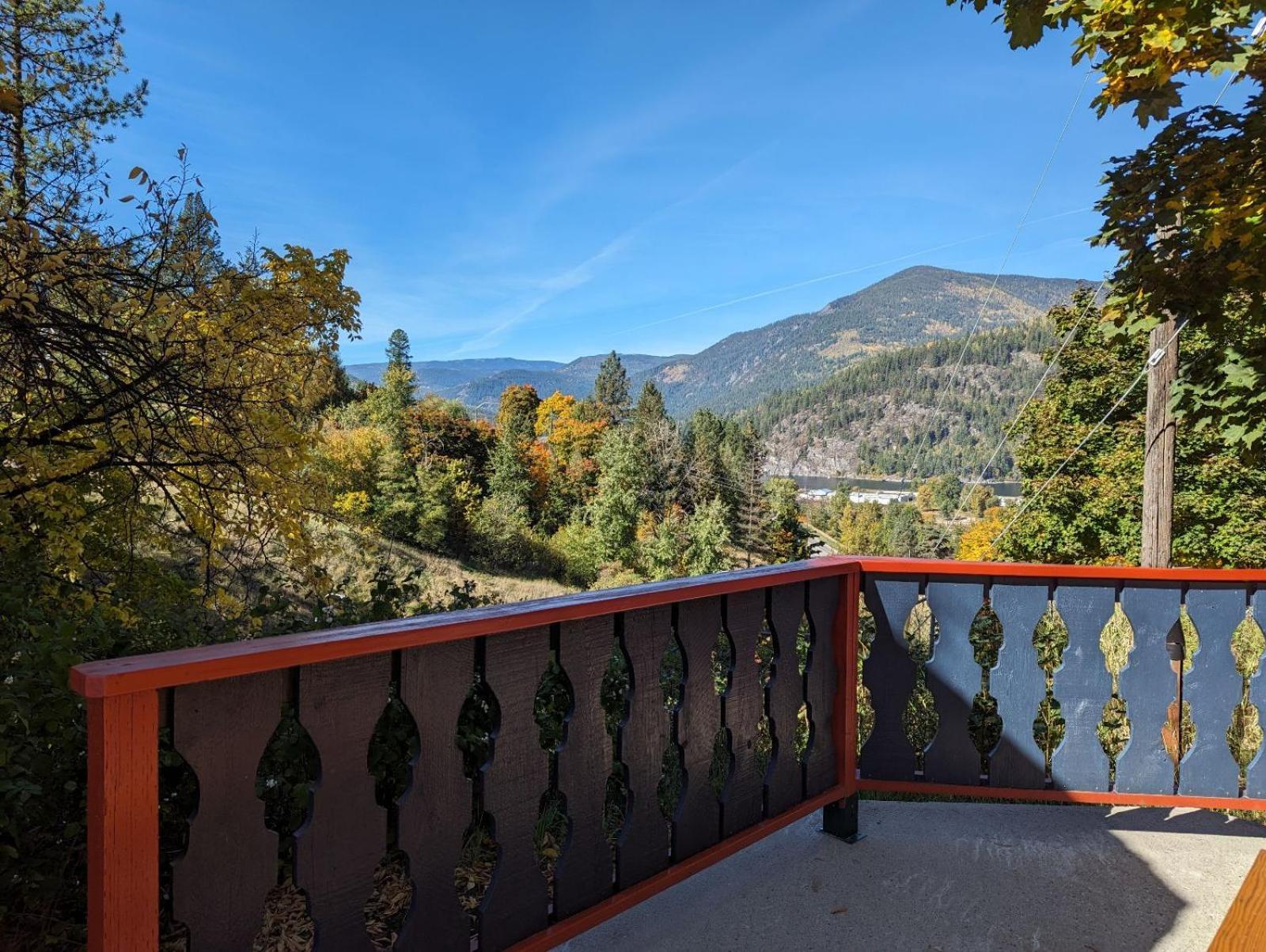 Alpine Inn & Suites Nelson Buitenkant foto