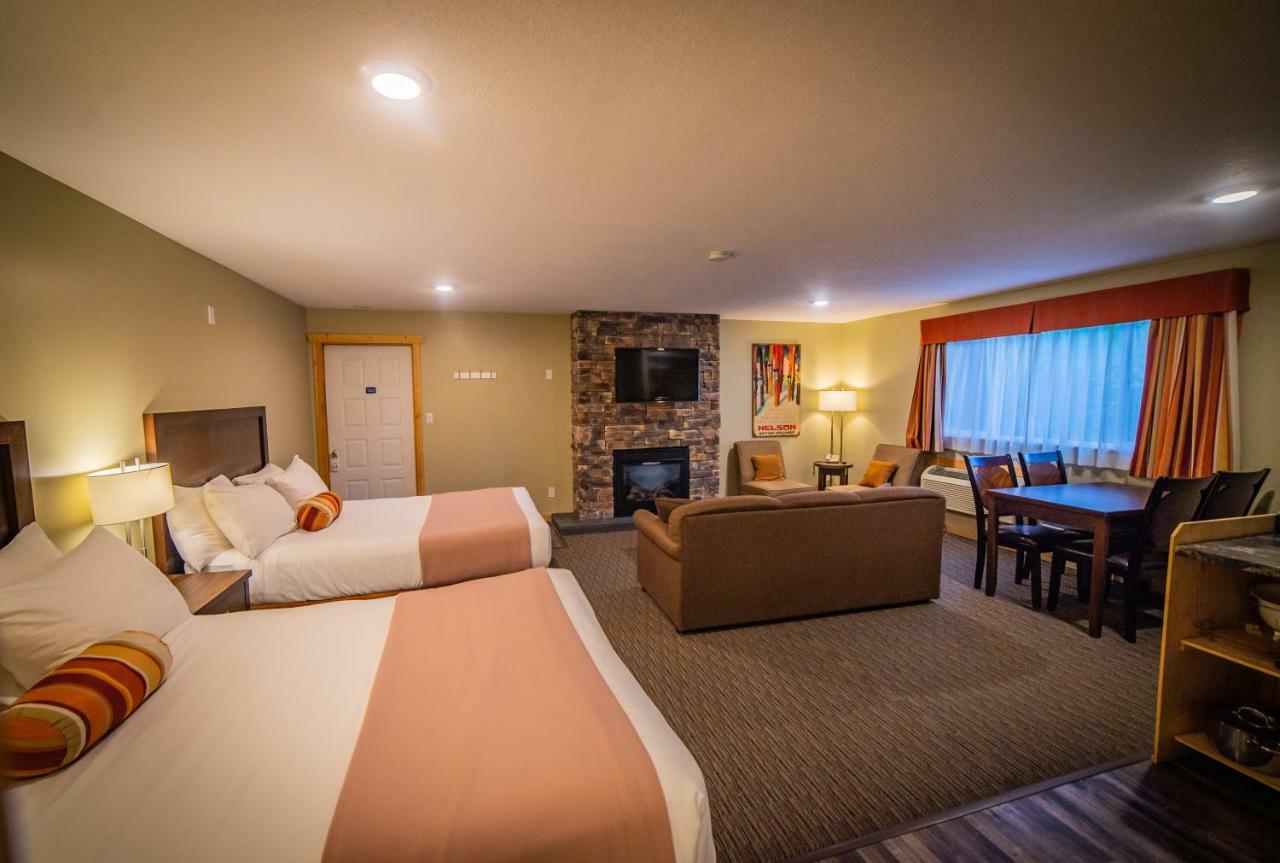 Alpine Inn & Suites Nelson Buitenkant foto